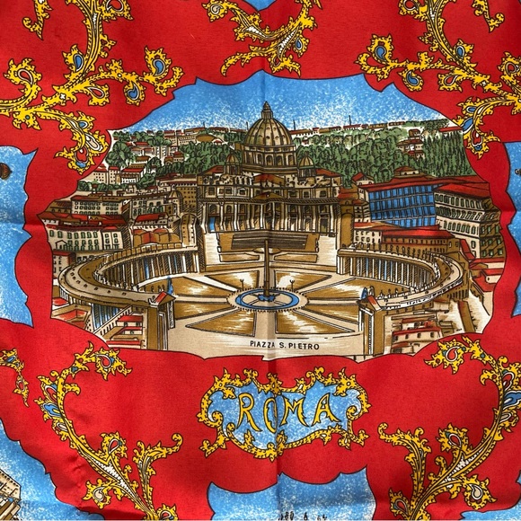 Vintage women red historical site pattern square head scarf. Used. - Picture 3 of 7